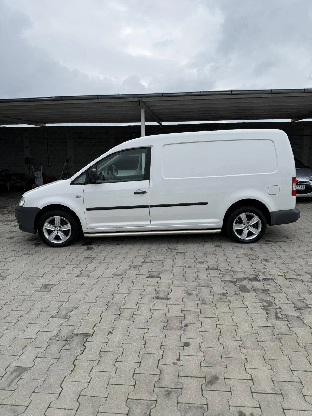 VW Caddy Maxi Life | Mobile.bg — изображение 11