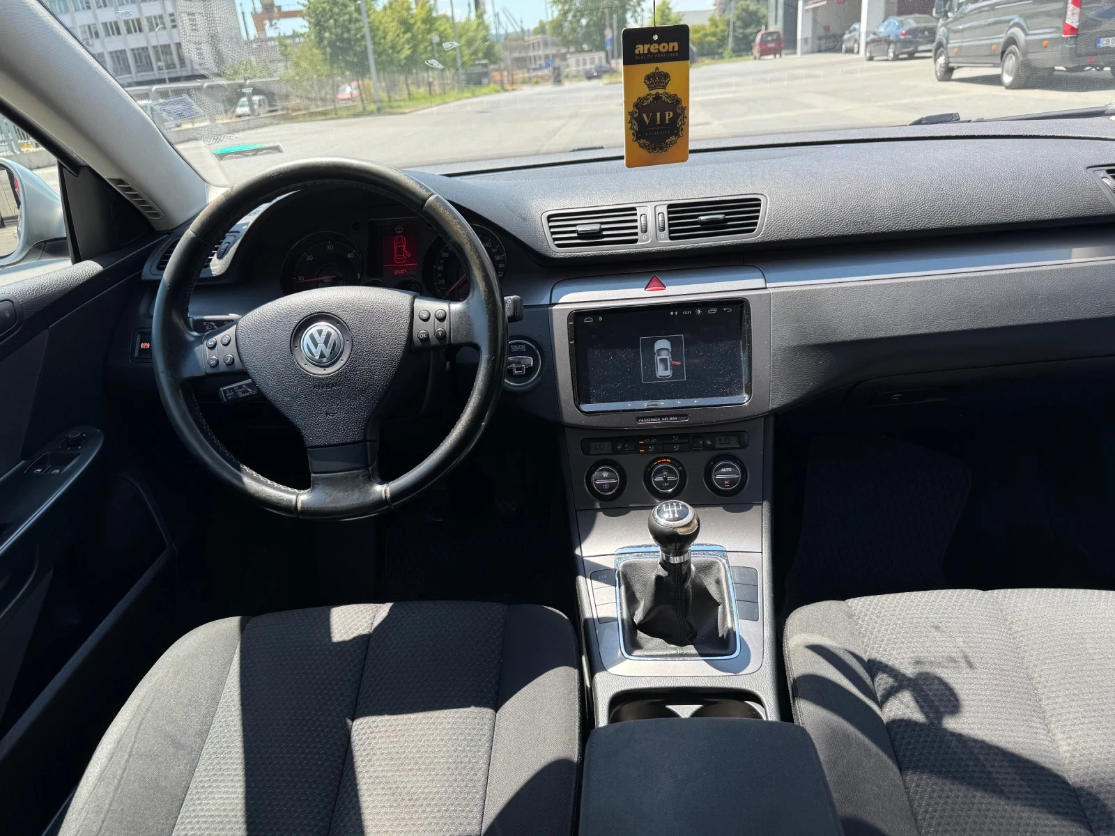VW Passat  - изображение 8