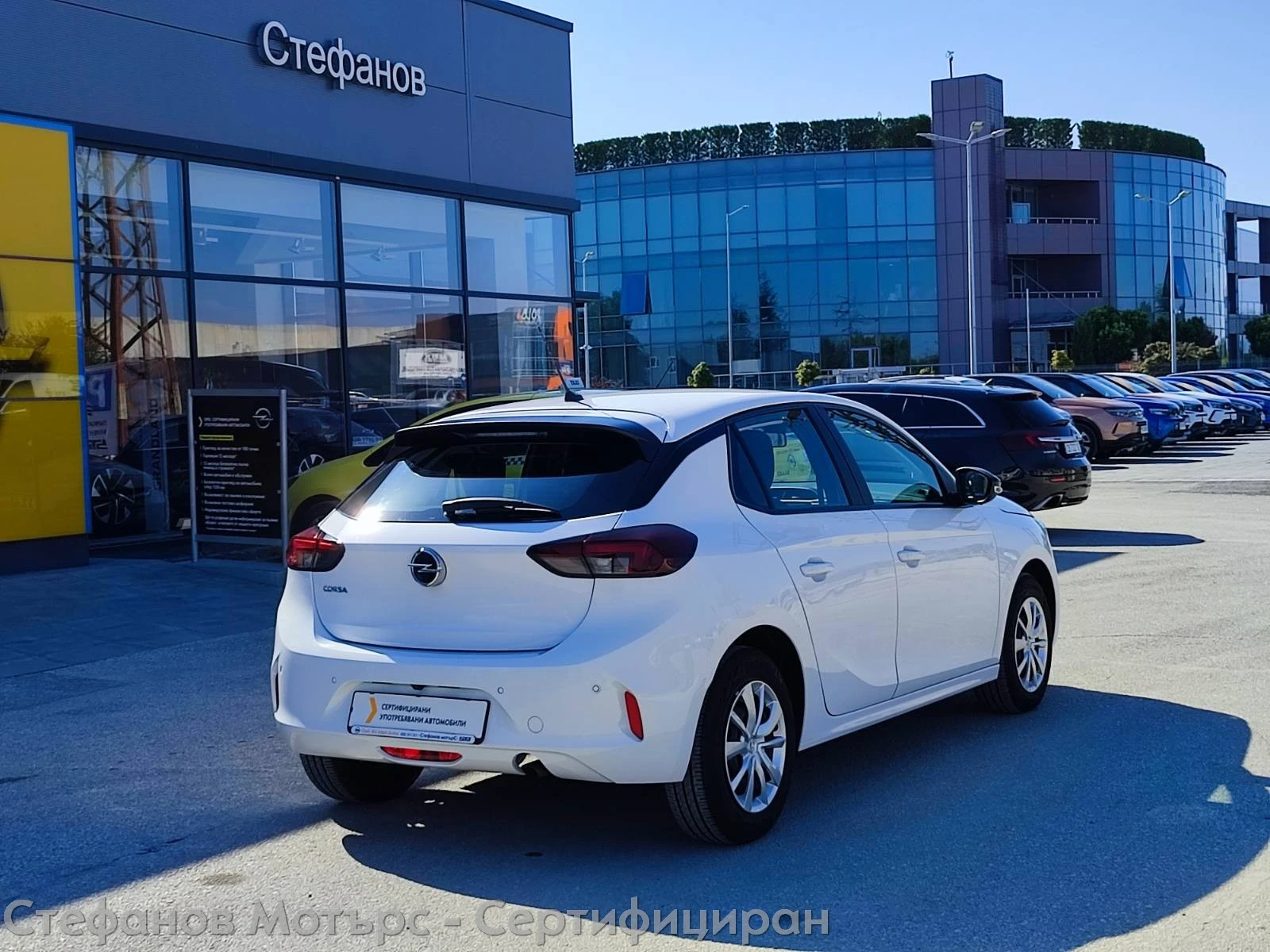 Opel Corsa Edition Limousine 1.2 (75hp) MT5 - изображение 8