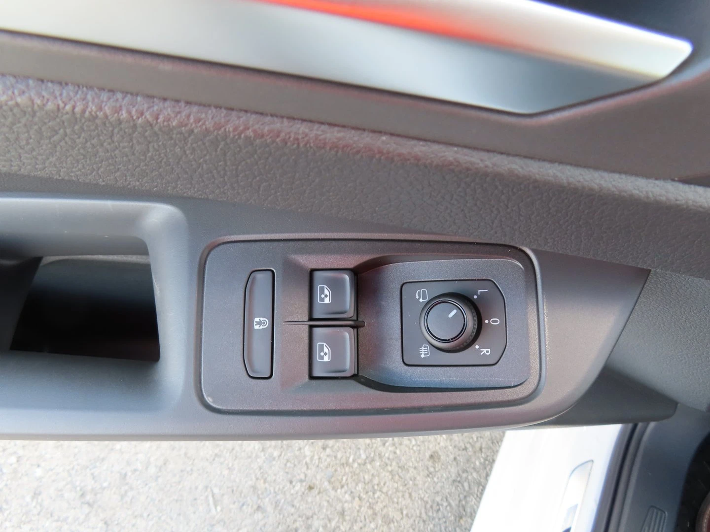 VW Caddy Style TDI 5 ����� | Mobile.bg � ����������� 14