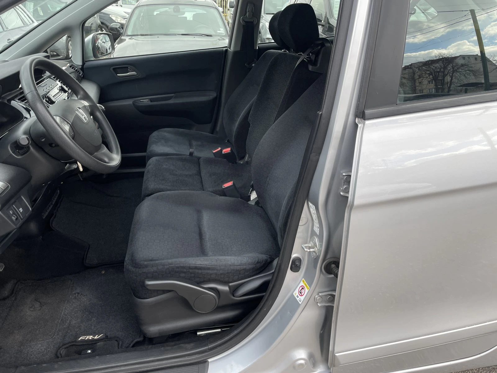 Honda Fr-v 2.0V-tec-154к.с.-ЛИЗИНГ, снимка 10 - Автомобили и джипове - 54149099