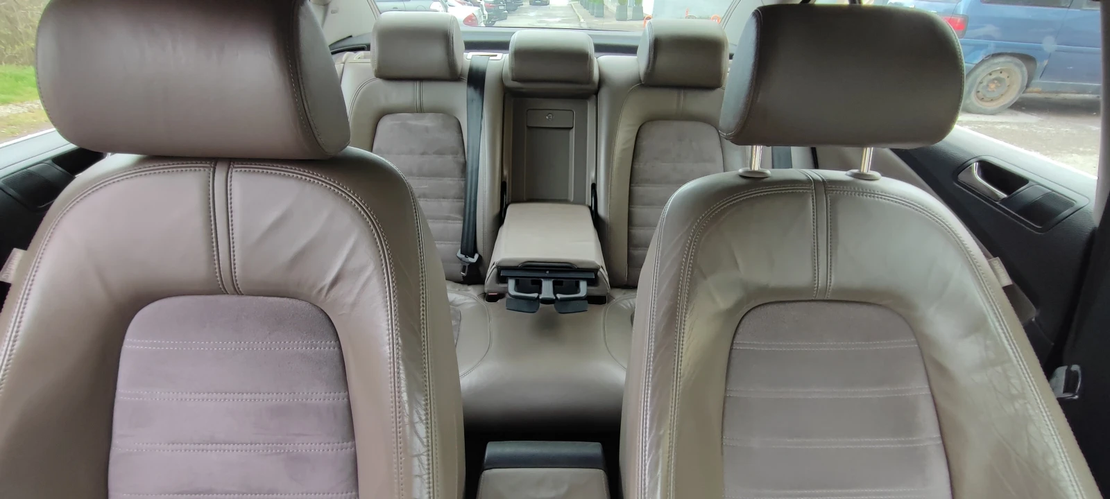 VW Passat B6 Highline, снимка 9 - Автомобили и джипове - 54169820