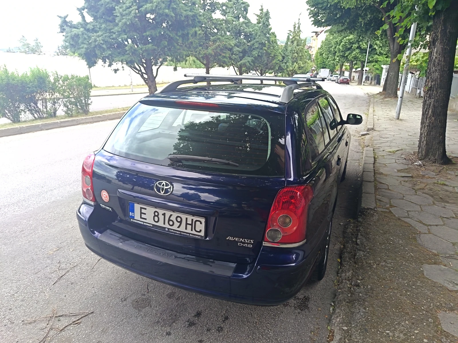 Toyota Avensis 2.0 D4D 126 h.p., снимка 6 - Автомобили и джипове - 54642906