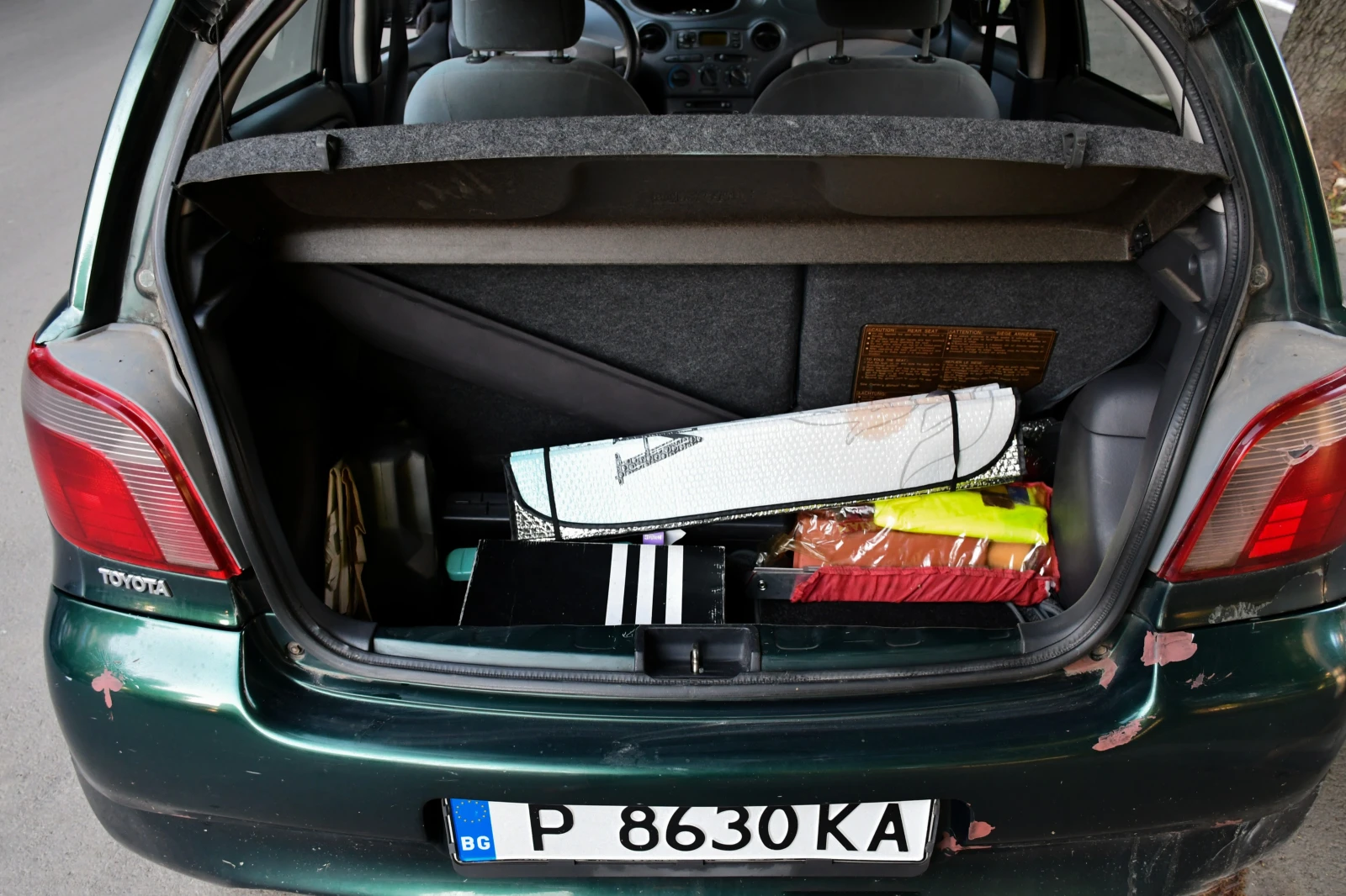 Toyota Yaris 1.0, снимка 5 - Автомобили и джипове - 54942883