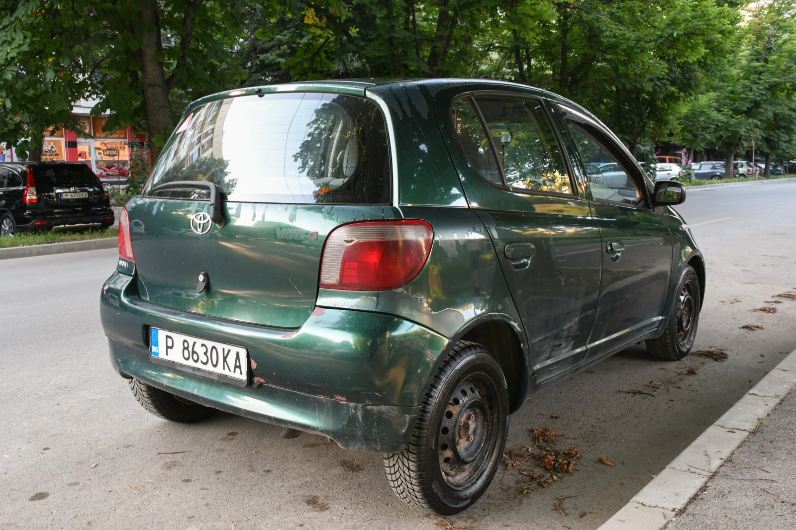 Toyota Yaris 1.0, снимка 4 - Автомобили и джипове - 54942883
