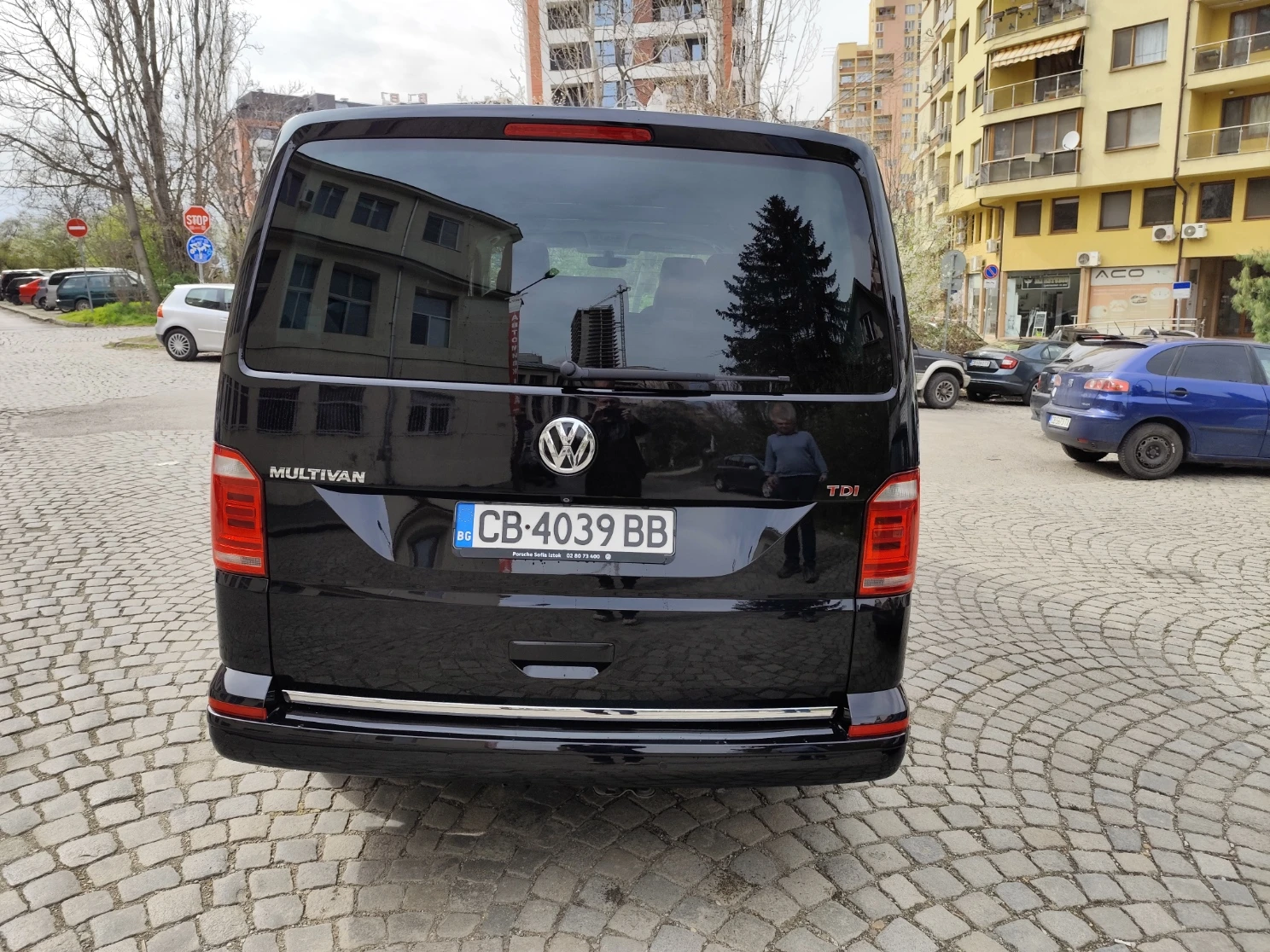 VW Multivan, снимка 3 - Автомобили и джипове - 55229430