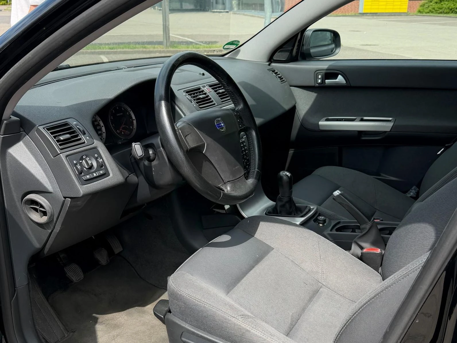 Volvo V50 2.0, снимка 9 - Автомобили и джипове - 55559423