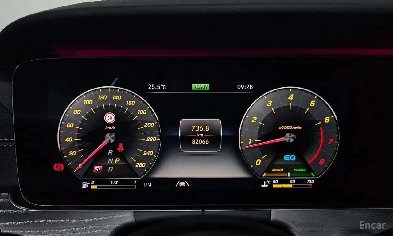 Mercedes-Benz CLS 450 BURMESTER| MULTIBEAM| ОБДУХ| HUD| 360| 2 КЛЮЧА, снимка 8 - Автомобили и джипове - 55625213