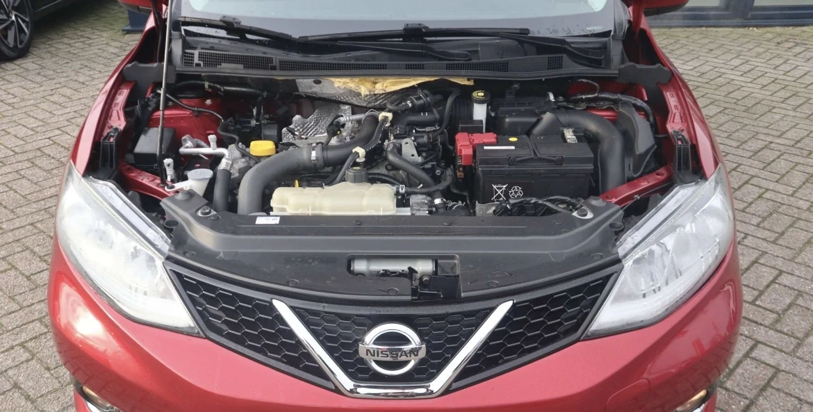 Nissan Pulsar 1.2 Tekna, снимка 7 - Автомобили и джипове - 55941681