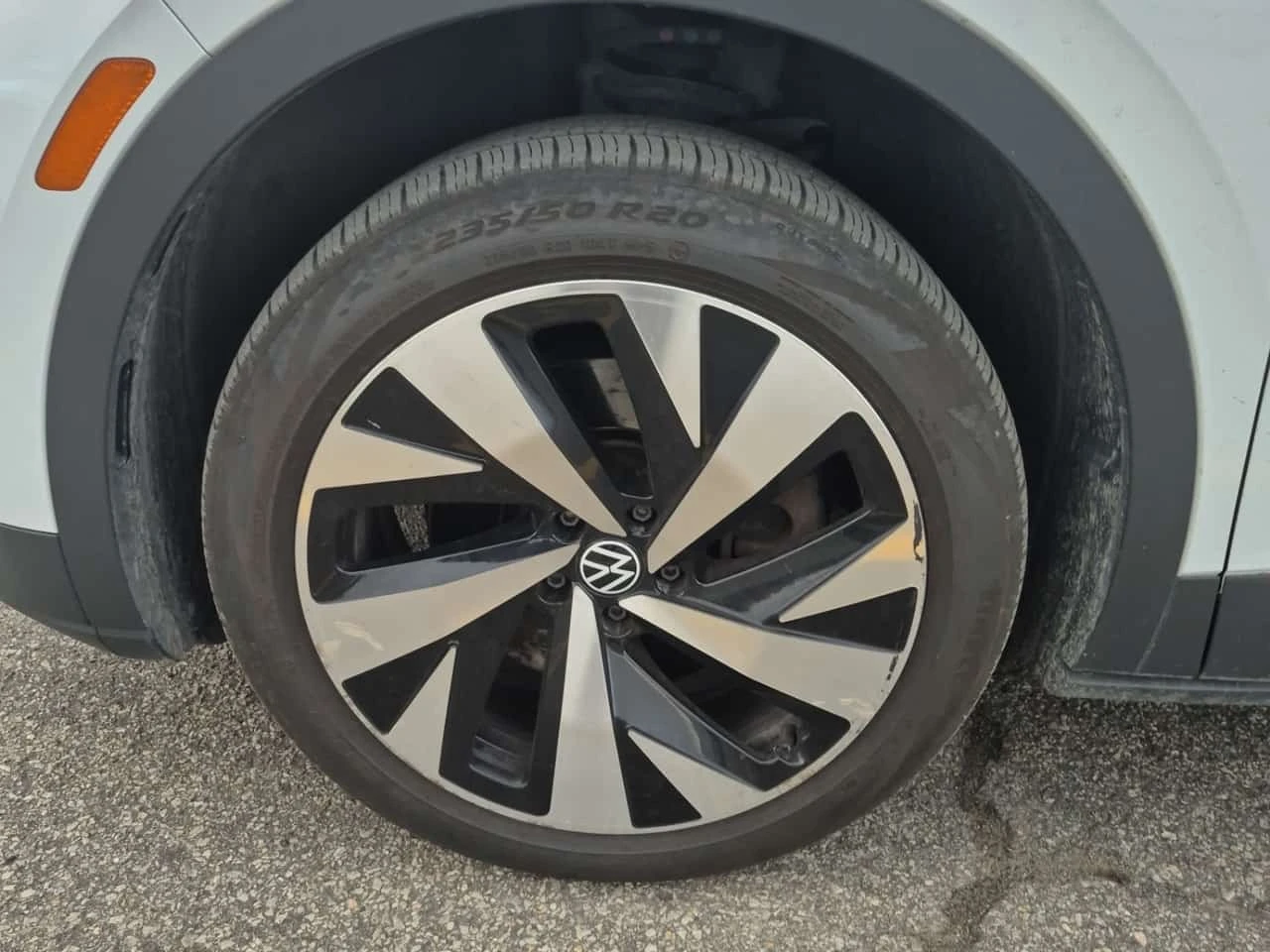 VW ID.4 * PRO * АВТОКРЕДИТ * ГЛАВНО ПРЕДСТАВИТЕЛСТВО, снимка 6 - Автомобили и джипове - 56269284