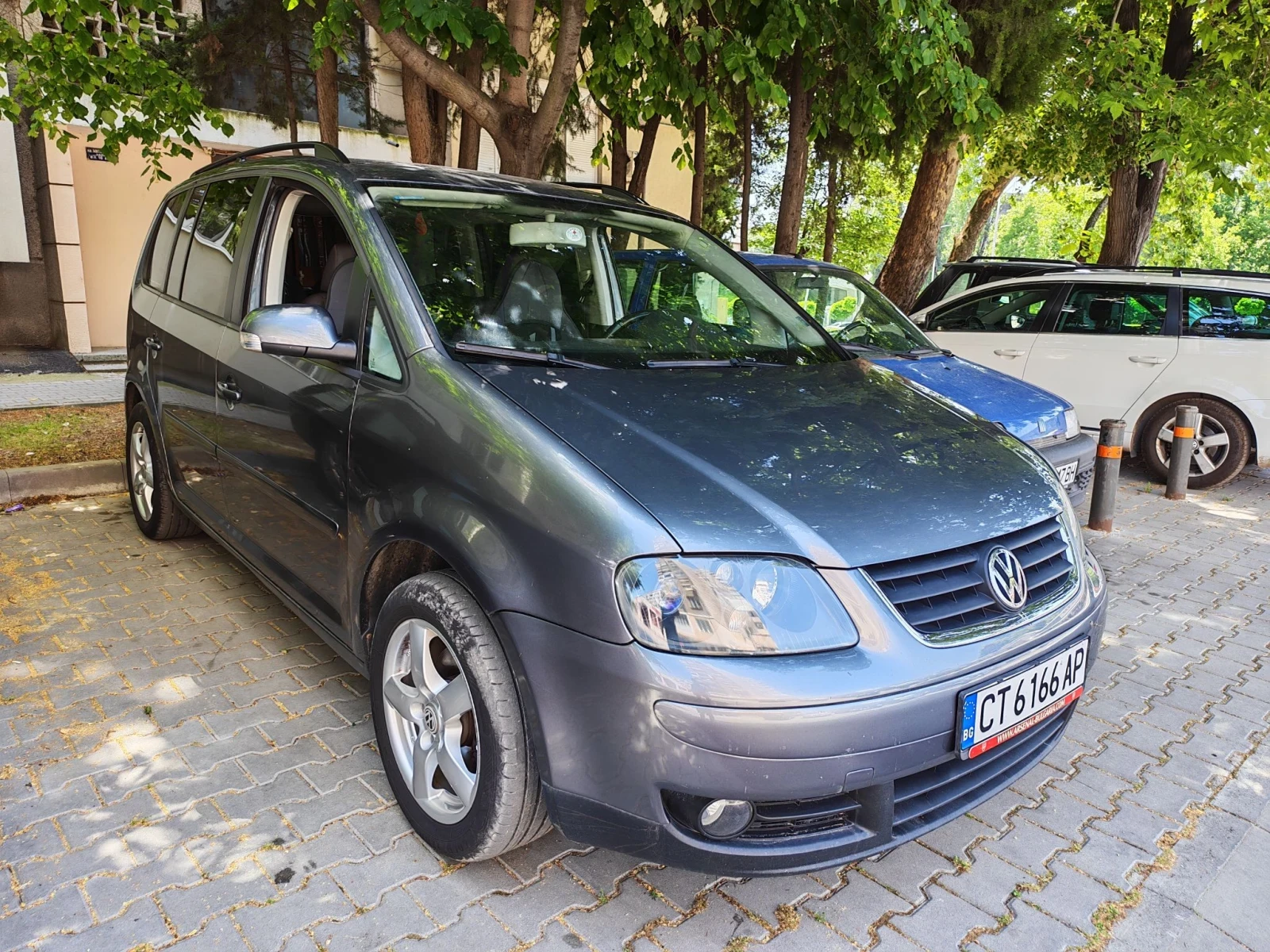 VW Touran 2.0TDi