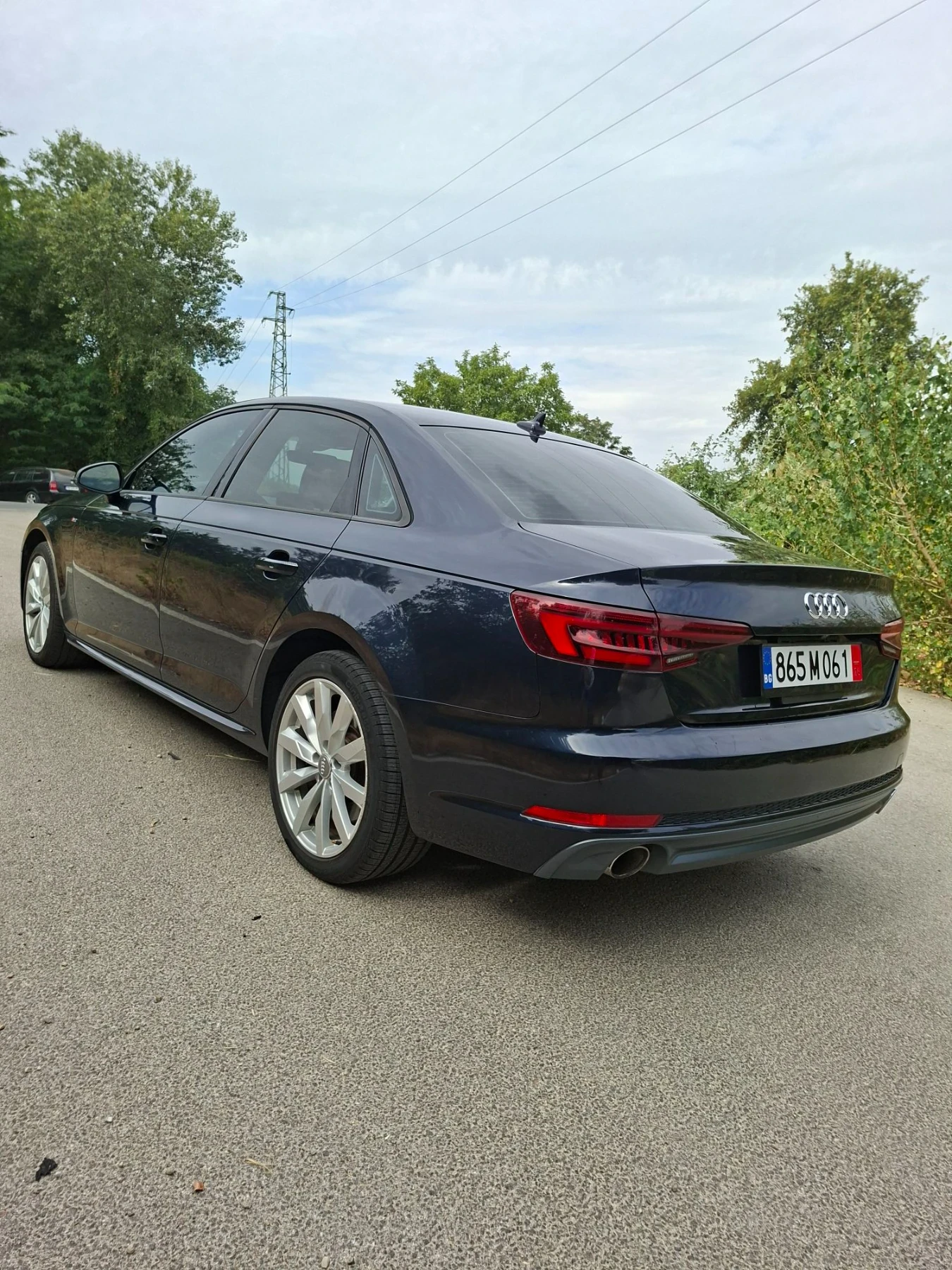 Audi A4 2.0T S-line Quattro Prestige, снимка 5 - Автомобили и джипове - 56512730