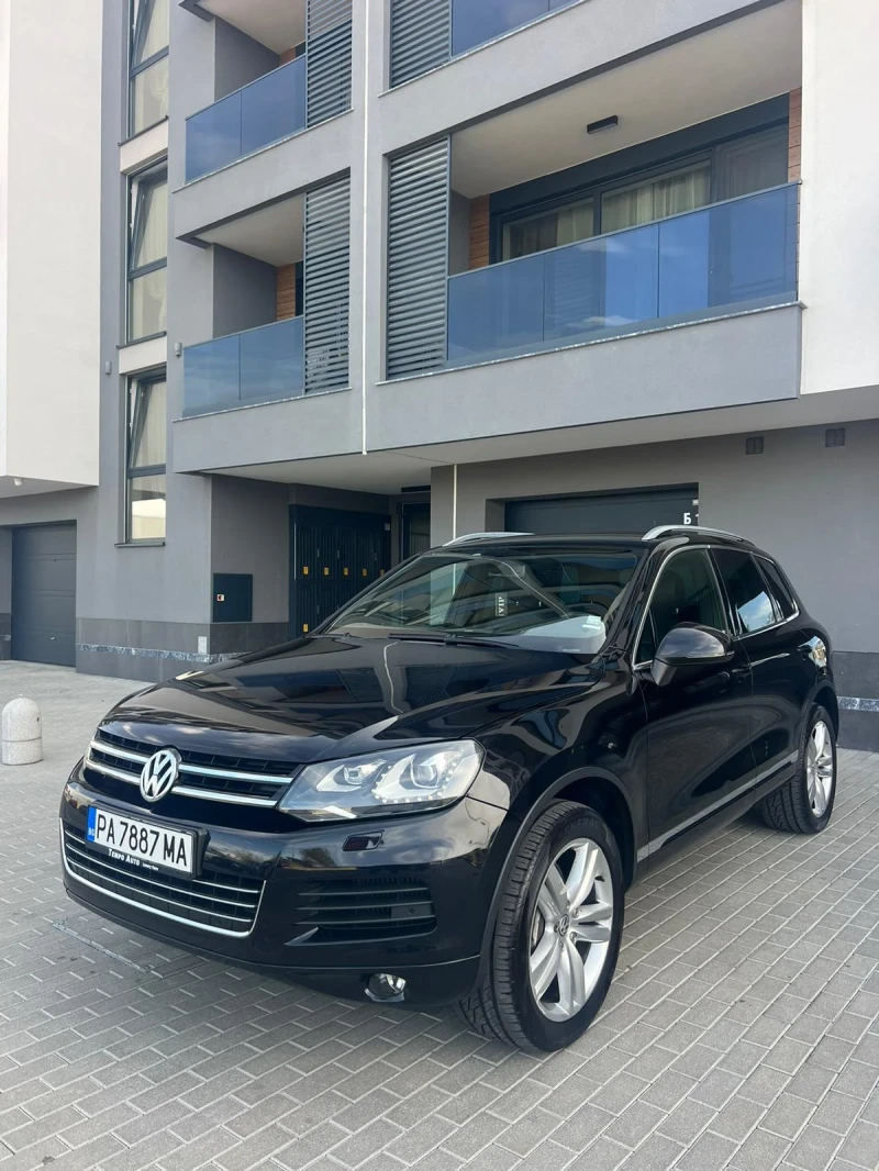 VW Touareg, снимка 2 - Автомобили и джипове - 47313465