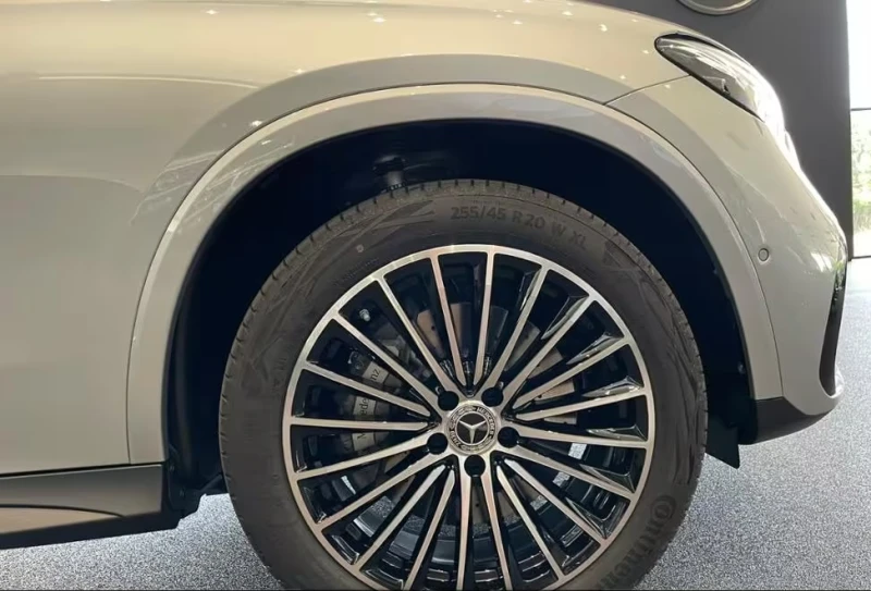 Mercedes-Benz GLC 450 d 4M AMG AIRMATIC, снимка 15 - Автомобили и джипове - 52412827