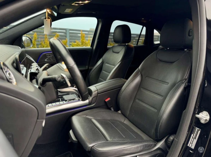 Mercedes-Benz GLA 220d 4Matic AMG Line, снимка 6 - Автомобили и джипове - 52813414