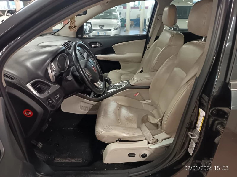 Fiat Freemont 2.0 M-JET 7местен, снимка 11 - Автомобили и джипове - 53112787