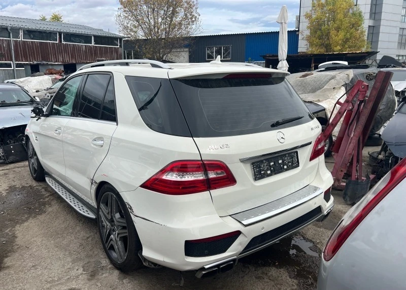 Mercedes-Benz ML 350 2.5/6.3 AMG, снимка 1 - Автомобили и джипове - 47252891