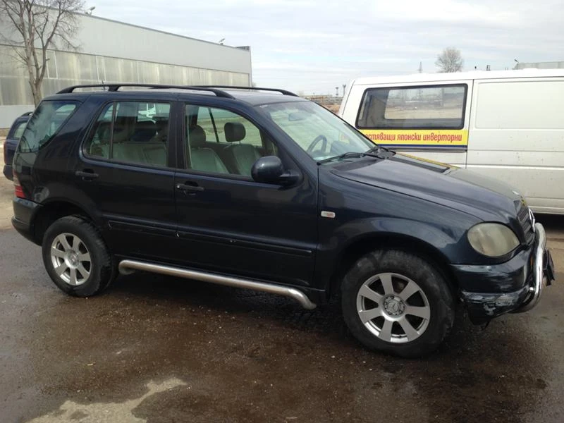 Mercedes-Benz ML 270 CDI NAVI НАЧАСТИ, снимка 2 - Автомобили и джипове - 47459809