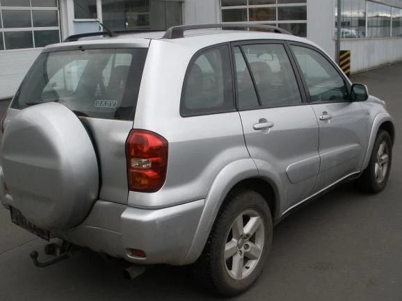 Toyota Rav4 2,0 d4-d, снимка 2 - Автомобили и джипове - 13394551