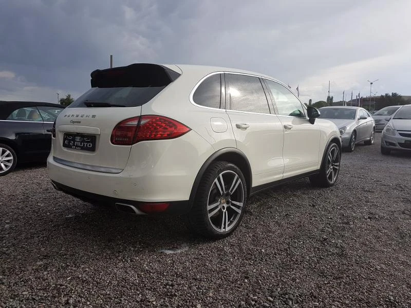 Porsche Cayenne  - изображение 4