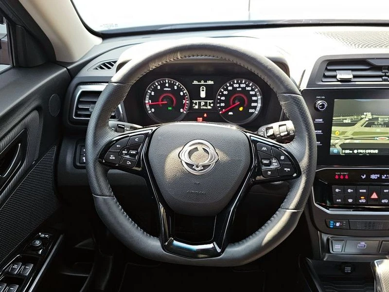SsangYong Tivoli 1.6 2WD| 126к.с.| ВКЛ.ТЕХНОТЕСТ, снимка 13 - Автомобили и джипове - 55276750