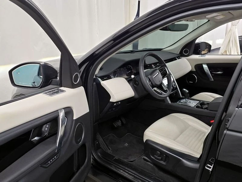 Land Rover Discovery Sport КРАЙНА ЦЕНА: 24669 EUR !!!РЕАЛНА КРАЙНА ЦЕНА!!!, снимка 9 - Автомобили и джипове - 55968483