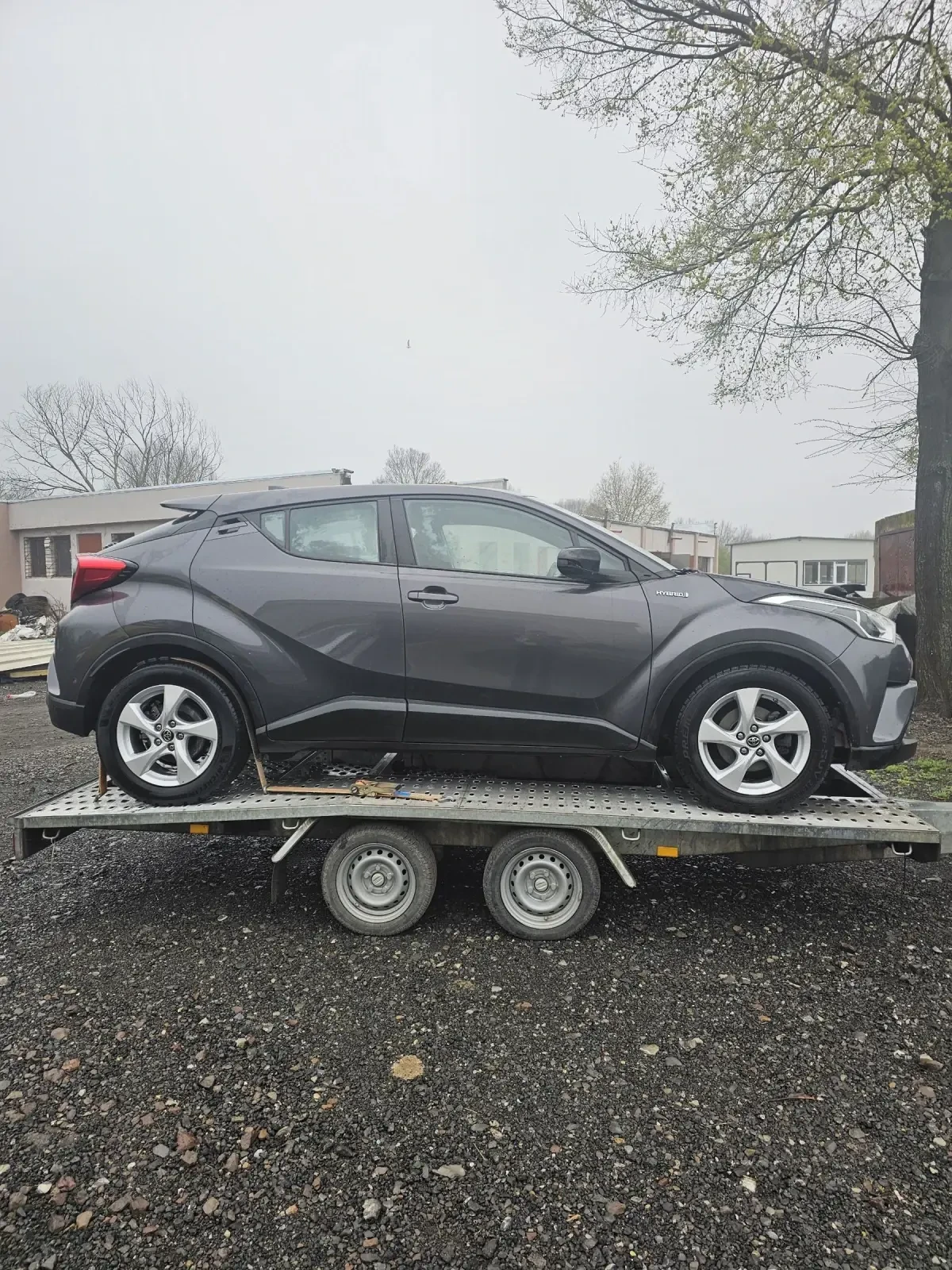Toyota C-HR 1.8 hybrid - изображение 7
