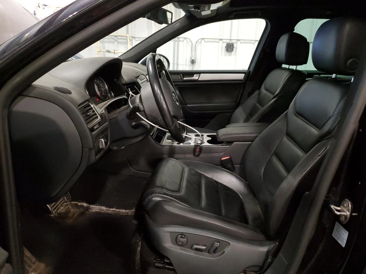 VW Touareg VR6 Sport - изображение 7