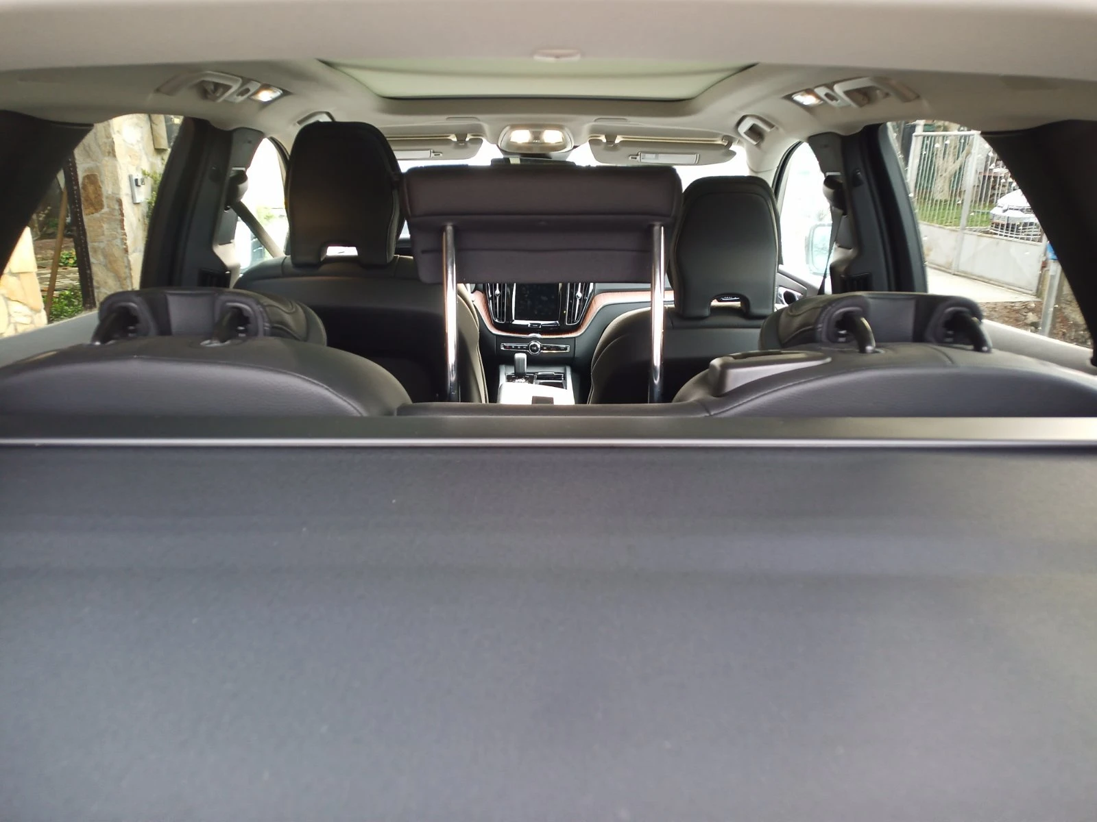 Volvo XC60 T 8 - изображение 5