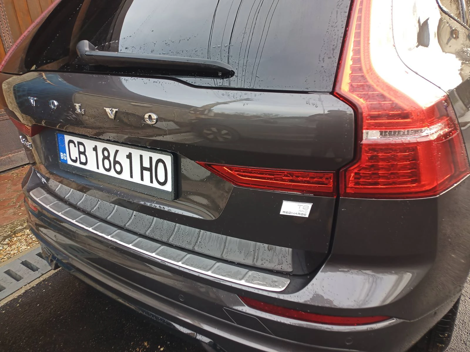 Volvo XC60 T 8 - изображение 3