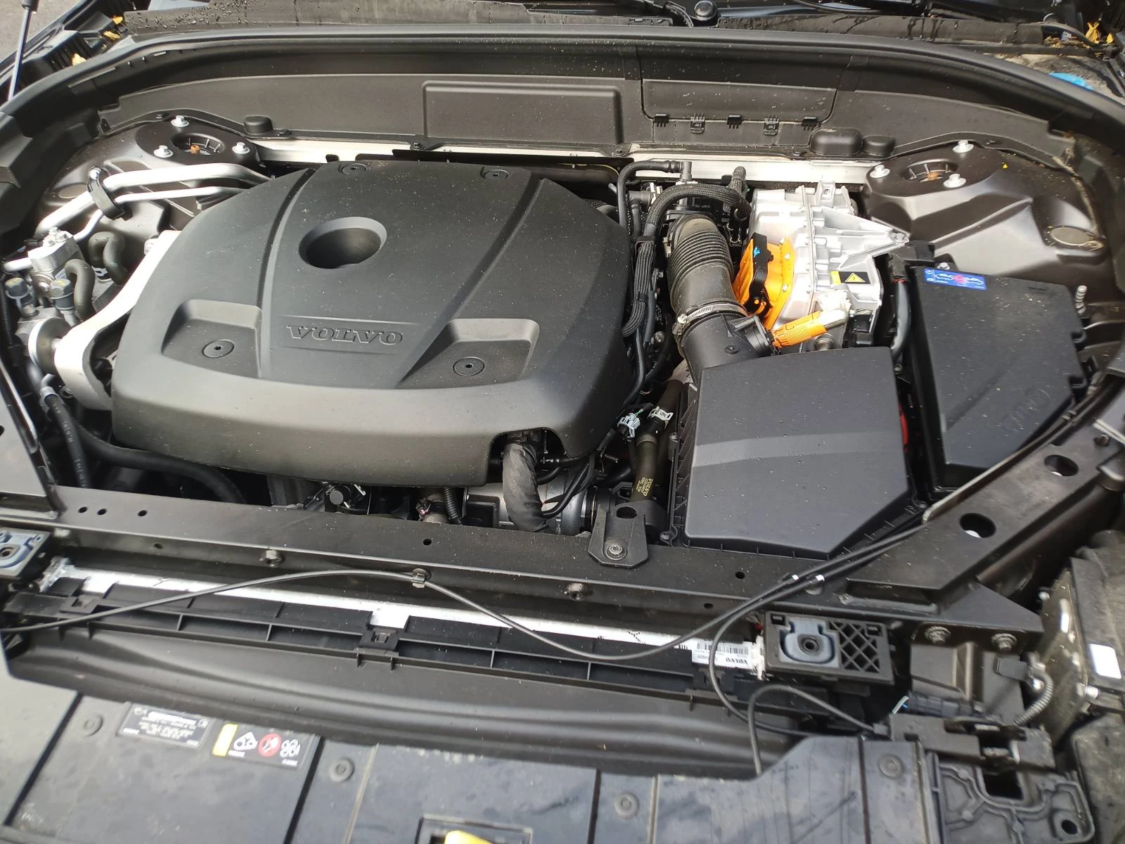 Volvo XC60 T 8 | Mobile.bg � ����������� 14