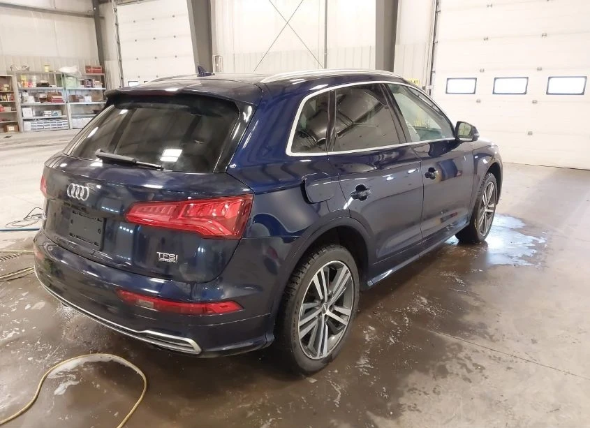 Audi Q5 TECHNIK / S-LINE / ДИГ.ТАБЛО / ПАНО / ПОДГРЕВИ - изображение 6