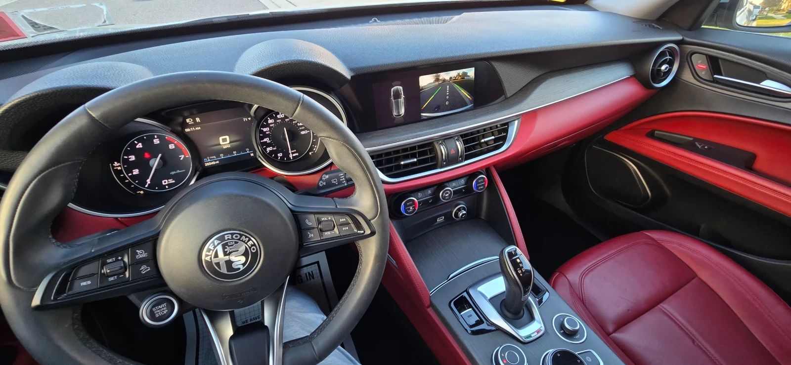 Alfa Romeo Stelvio 2.0L Turbo Ti Q4 280hp, снимка 11 - Автомобили и джипове - 54015981