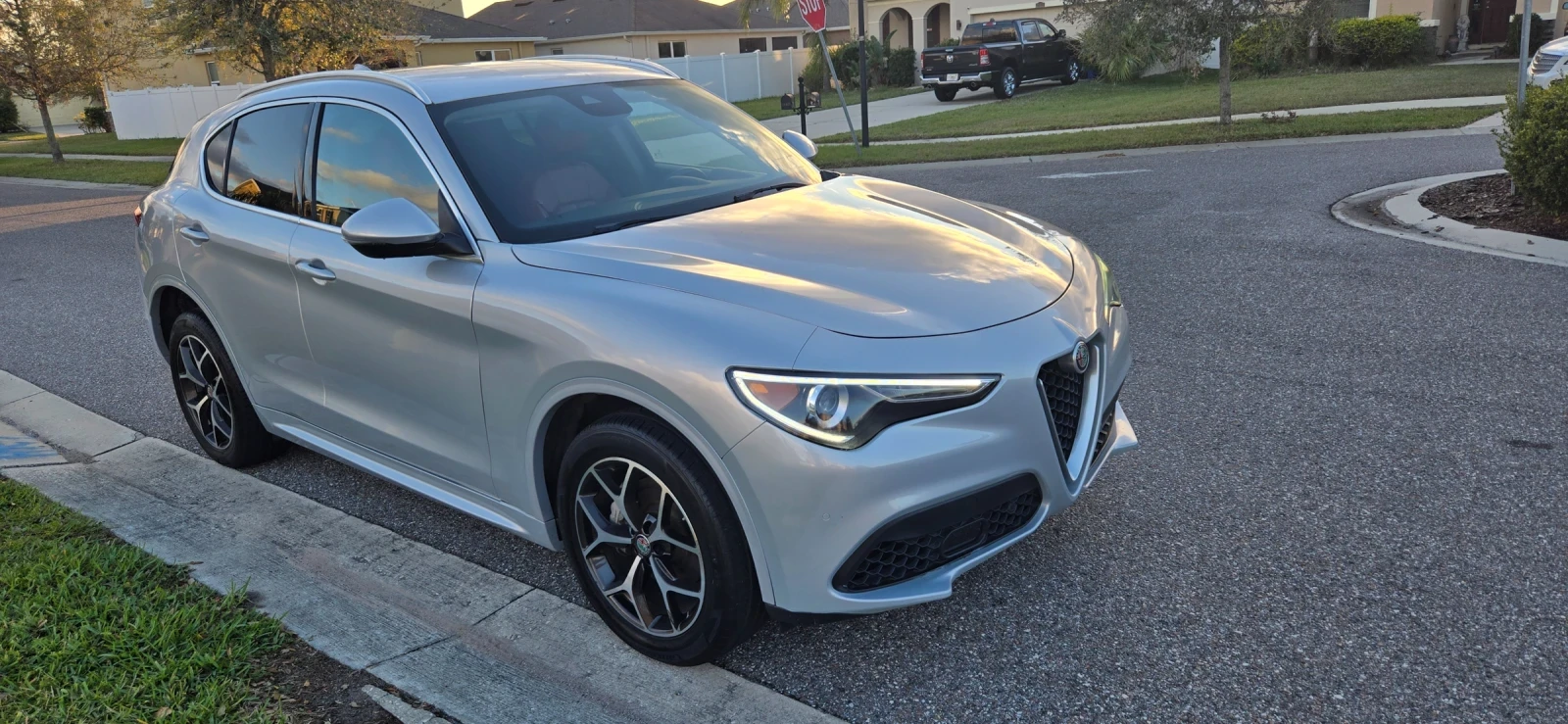 Alfa Romeo Stelvio 2.0L Turbo Ti Q4 280hp