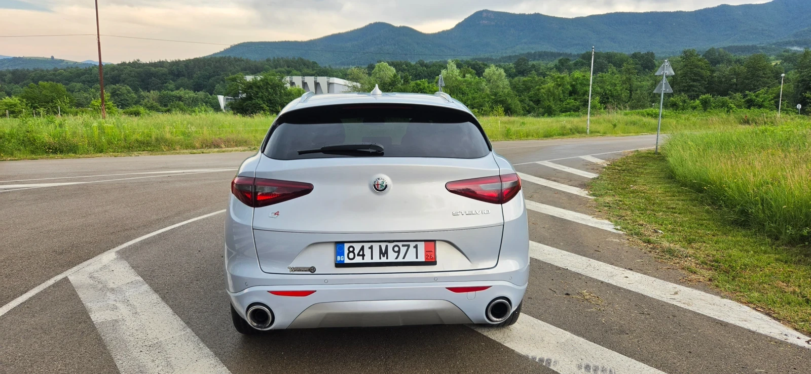 Alfa Romeo Stelvio 2.0L Turbo Ti Q4 280hp, снимка 2 - Автомобили и джипове - 54881108