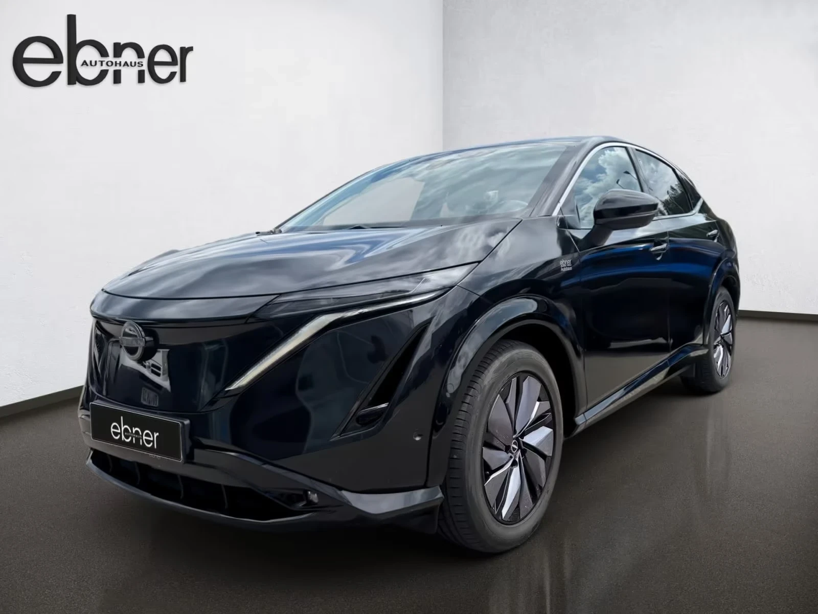 Nissan Ariya Evolve Pack 87kwh 360 Matrix DIST HUD PANO S/V W/P