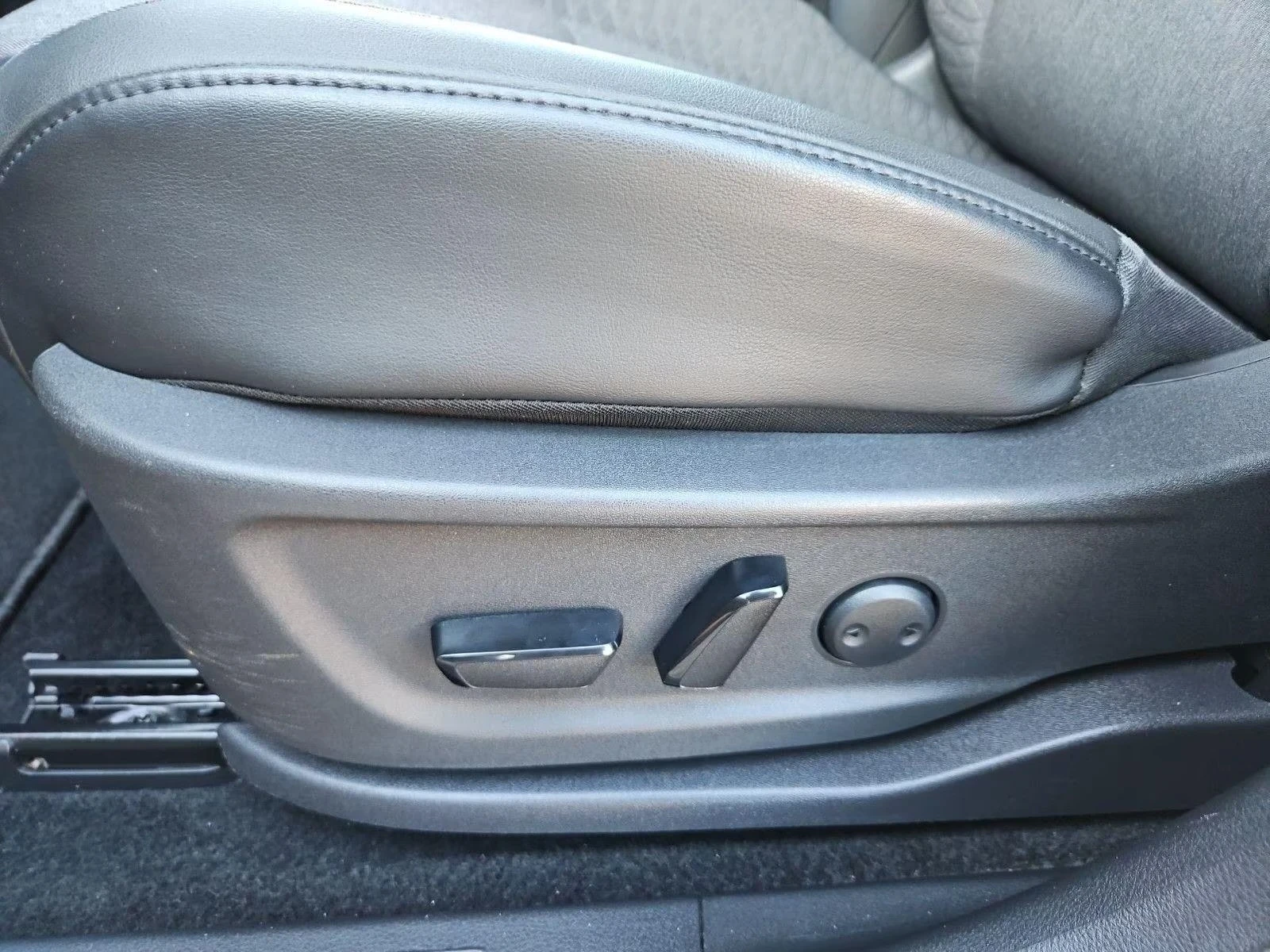 Nissan Ariya Pro Pilot 360 Matrix DISTR HUD Winter Pack Blind S, снимка 9 - Автомобили и джипове - 55018824