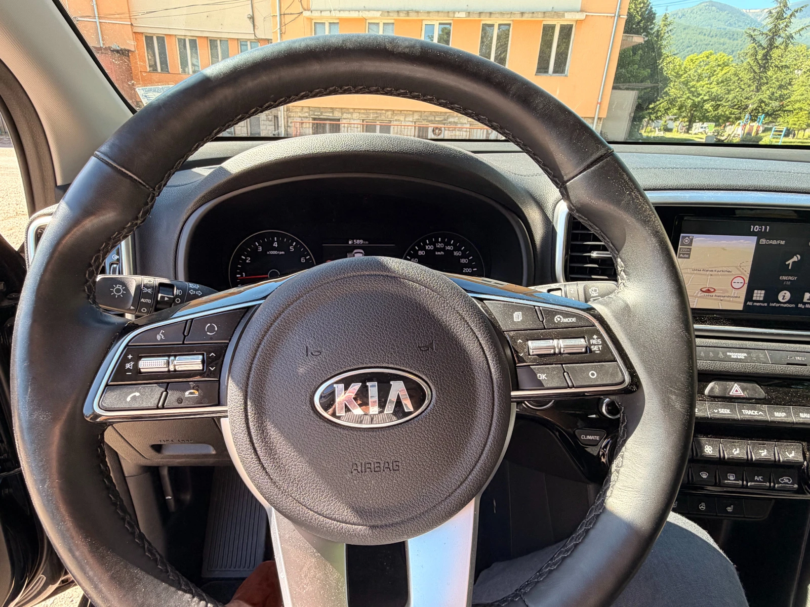Kia Sportage, снимка 17 - Автомобили и джипове - 54729347