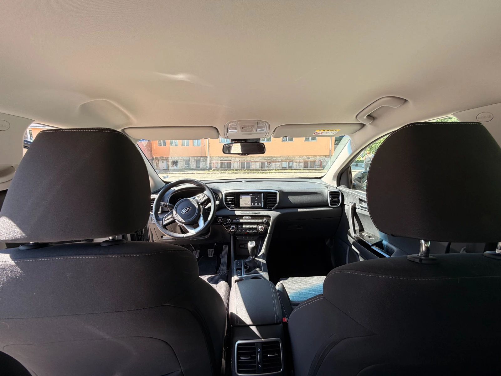 Kia Sportage, снимка 10 - Автомобили и джипове - 54729347