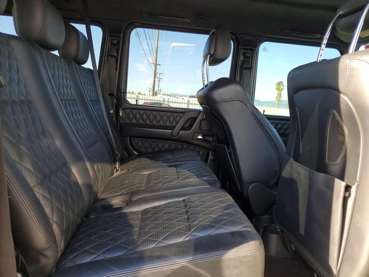 Mercedes-Benz G 63 AMG DISTRONIC| HARMAN| ОБДУХ| ACTIVE SEAT , снимка 11 - Автомобили и джипове - 54823064