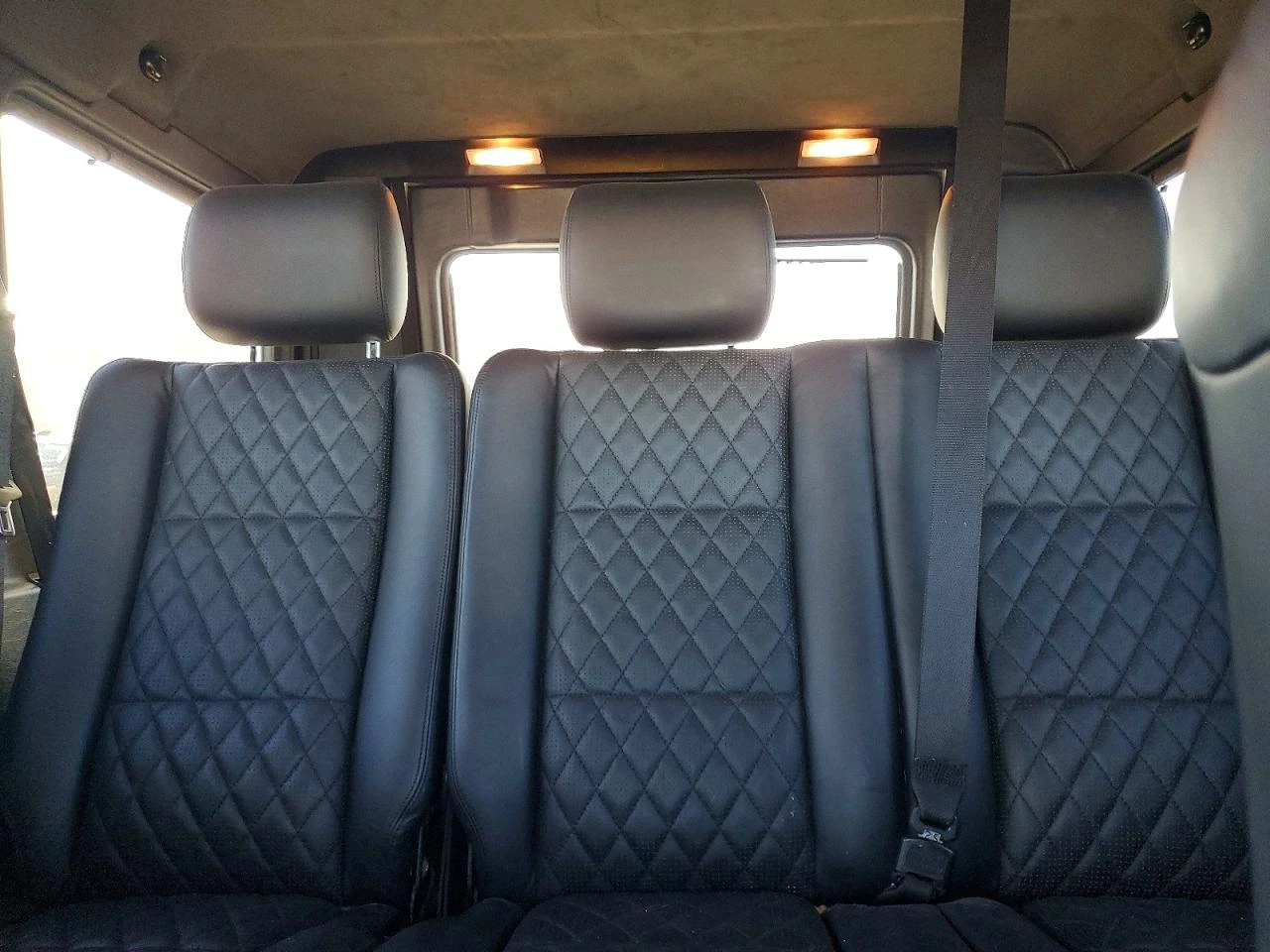 Mercedes-Benz G 63 AMG DISTRONIC| HARMAN| ОБДУХ| ACTIVE SEAT , снимка 10 - Автомобили и джипове - 54823064