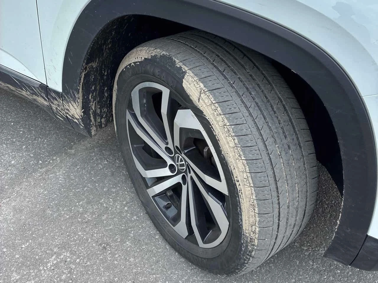 VW Atlas * HIGHLINE * ГЛАВНО ПРЕДСТАВИТЕЛСТВО* , снимка 6 - Автомобили и джипове - 54864816