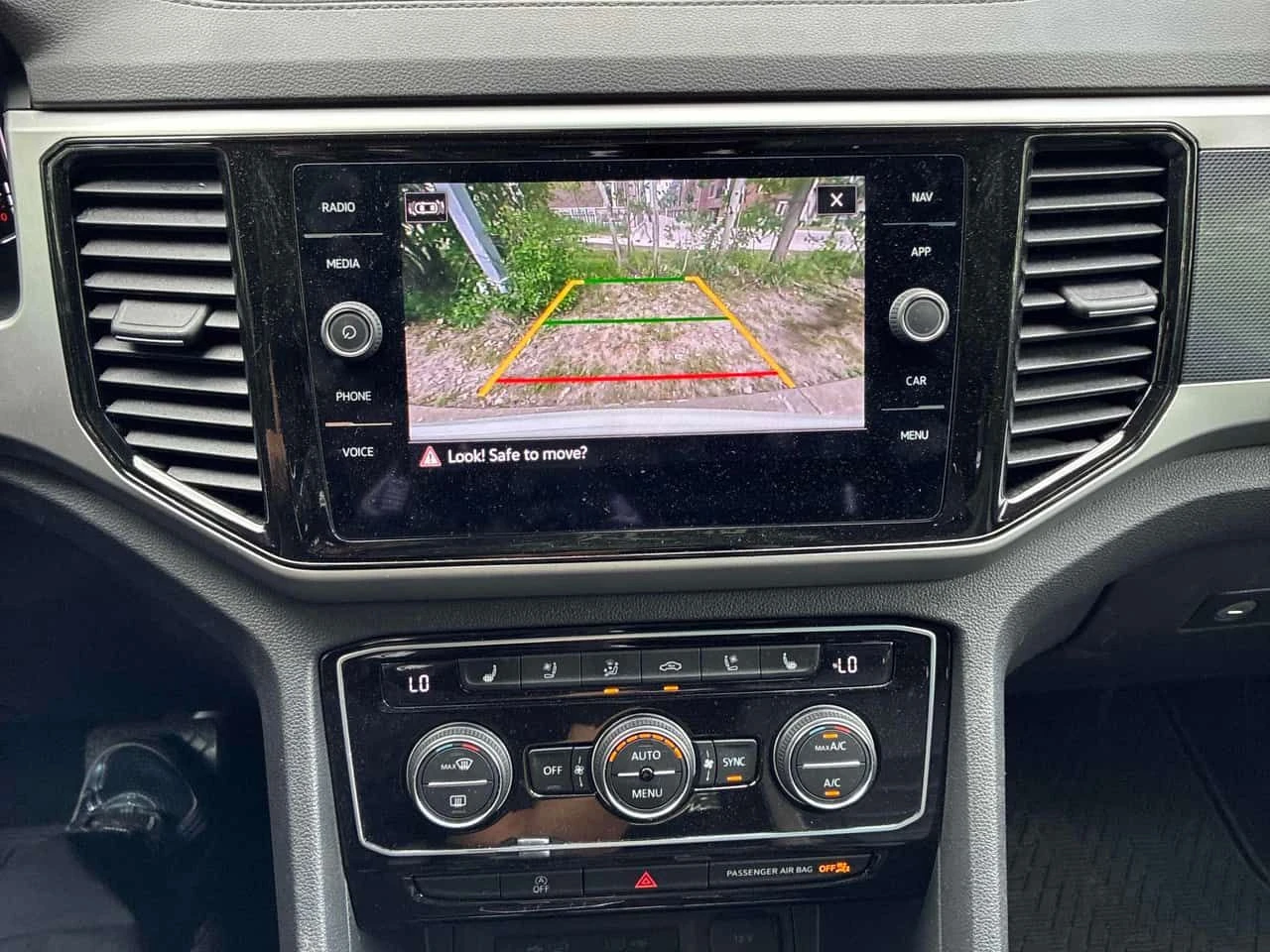 VW Atlas * HIGHLINE * ГЛАВНО ПРЕДСТАВИТЕЛСТВО* , снимка 13 - Автомобили и джипове - 54864816