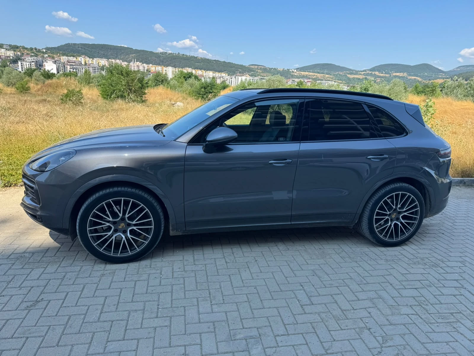 Porsche Cayenne, снимка 2 - Автомобили и джипове - 55262869