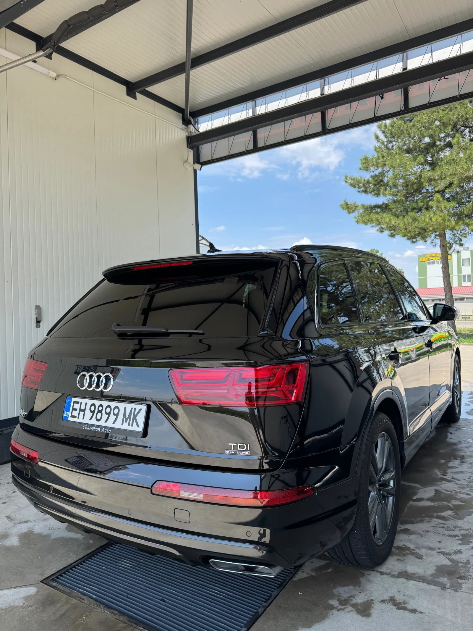 Audi Q7 3.0d, снимка 2 - Автомобили и джипове - 55403728