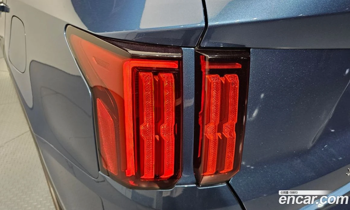 Kia Sorento Diesel 2.2 2WD Trendy, снимка 9 - Автомобили и джипове - 55807580