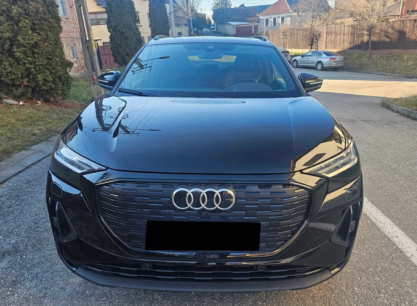Audi Q4 40 e-tron S-Line , снимка 2 - Автомобили и джипове - 55925048