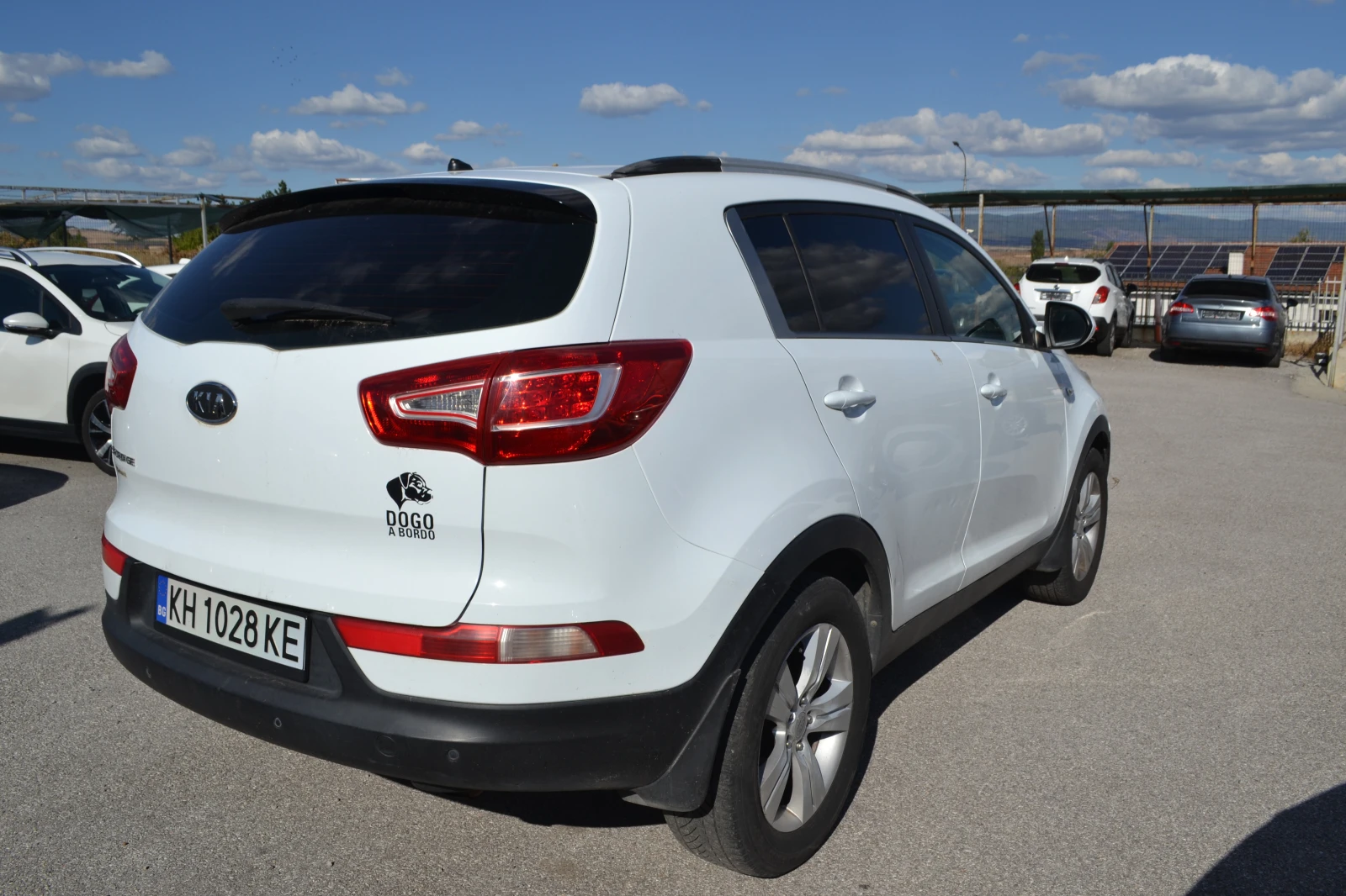 Kia Sportage 1.6I, снимка 5 - Автомобили и джипове - 56257103