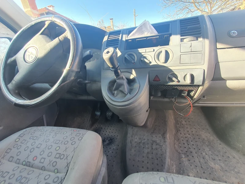 VW Transporter, снимка 9 - Бусове и автобуси - 49435524