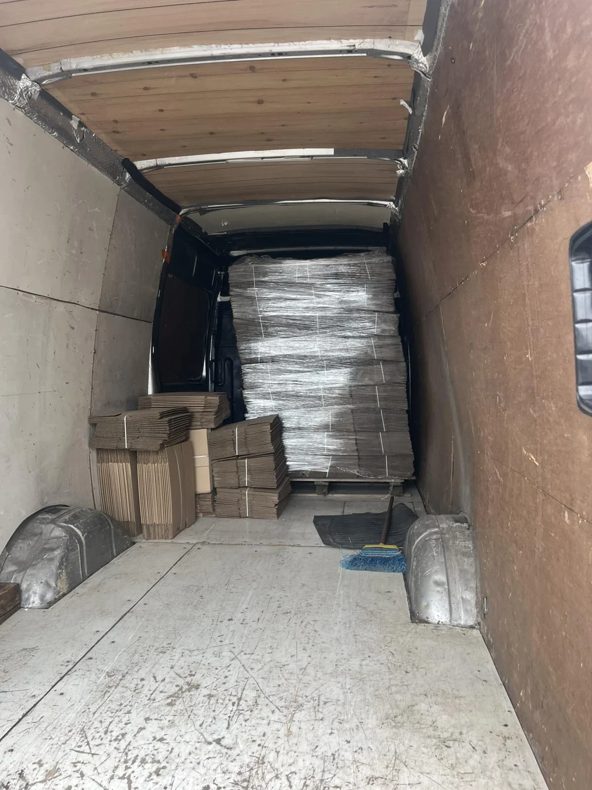 Iveco 35S18  - изображение 7